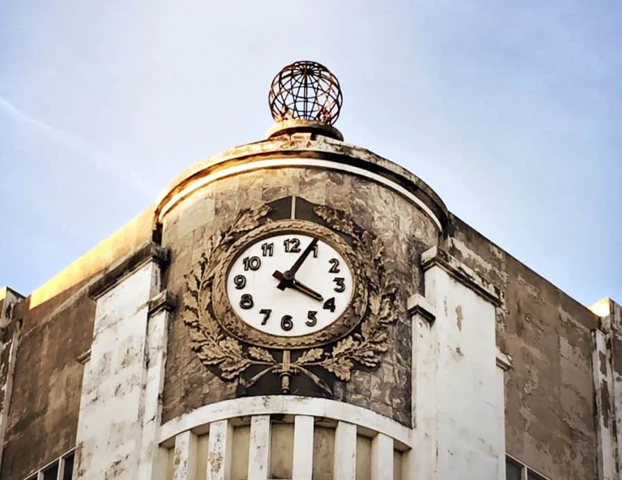 Reguladora Clock